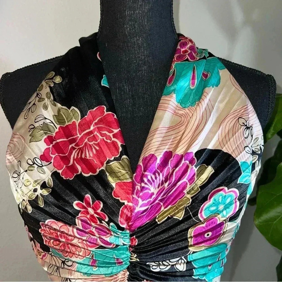 Joseph Ribkoff Trends Women’s Oriental Print Pleated Lined Halter V-Neck Top 8 - Picture 16 of 16